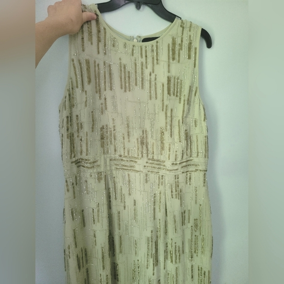 Mac Duggal Beaded Formal Sheath Dress - Picture 5 of 10